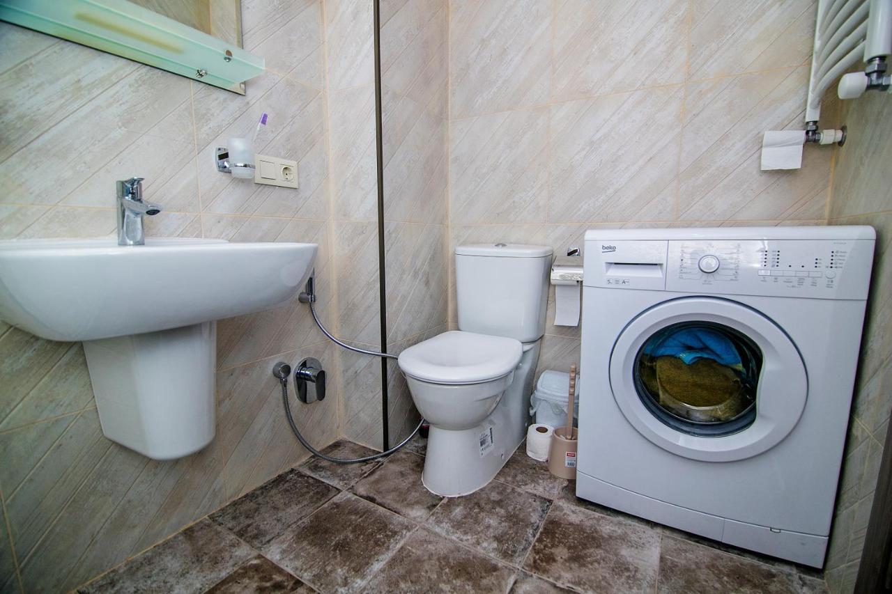 Cozy Studio In New Gudauriアパートメント エクステリア 写真